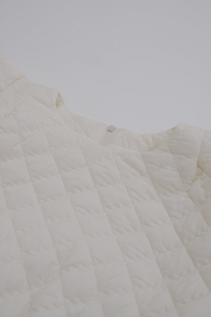 Quilting volume tops / white