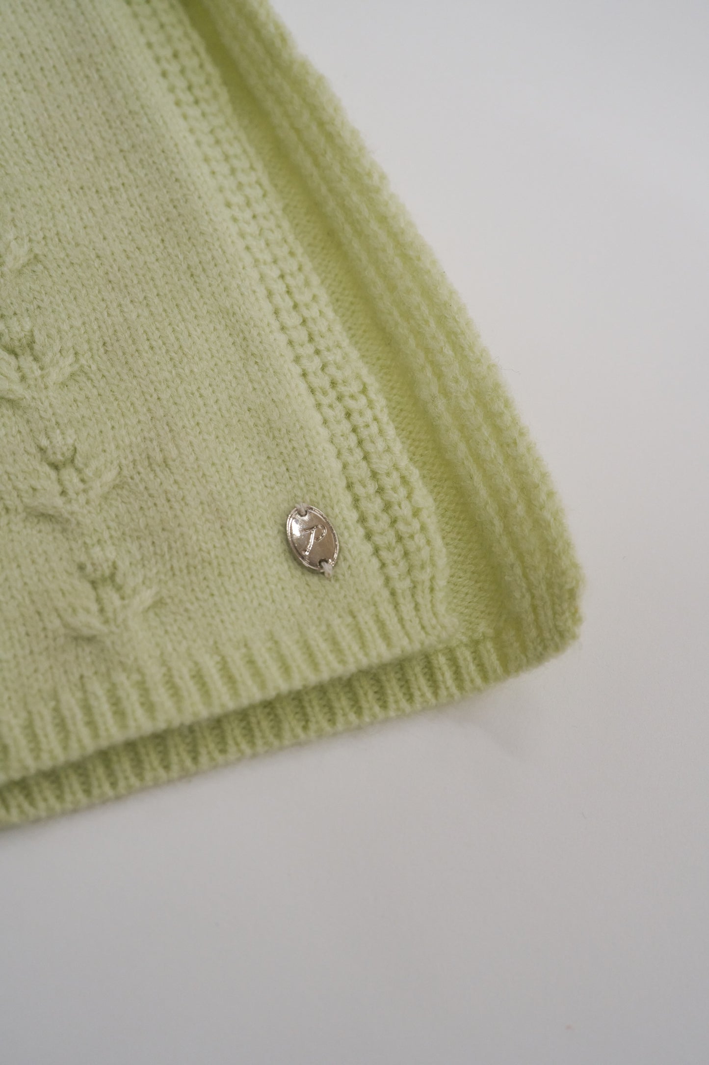 Long knit stole / lime