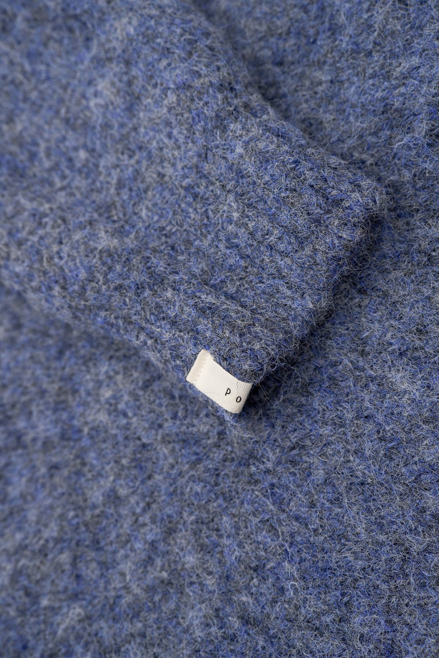 Fluffy Knit Hoodie / hazy blue