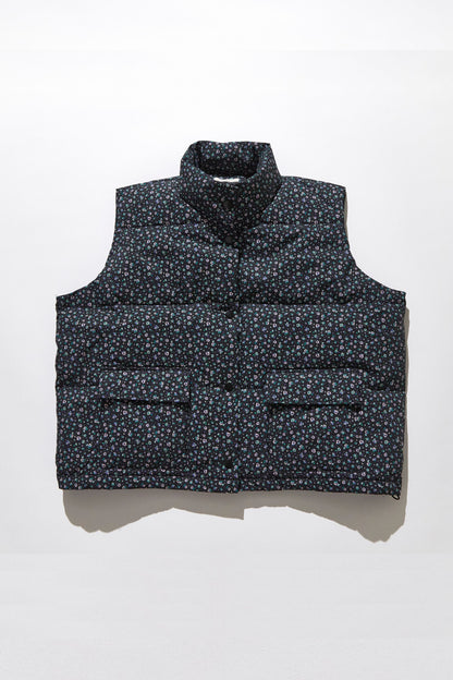 down vest / bouquet
