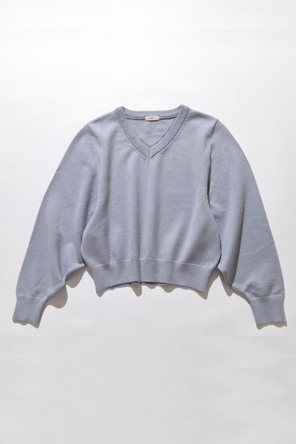Loose v-neck knit / Blue gray