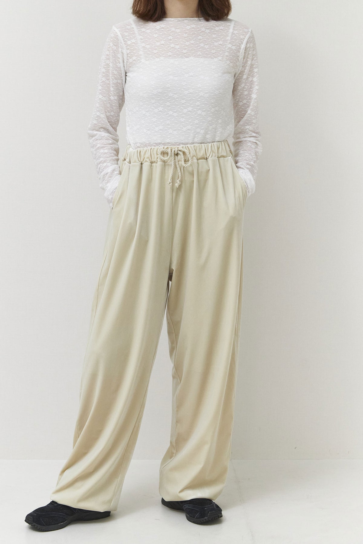 Velour Drawstring Pants / Beige