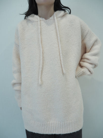 Fluffy Knit Hoodie / peach milk