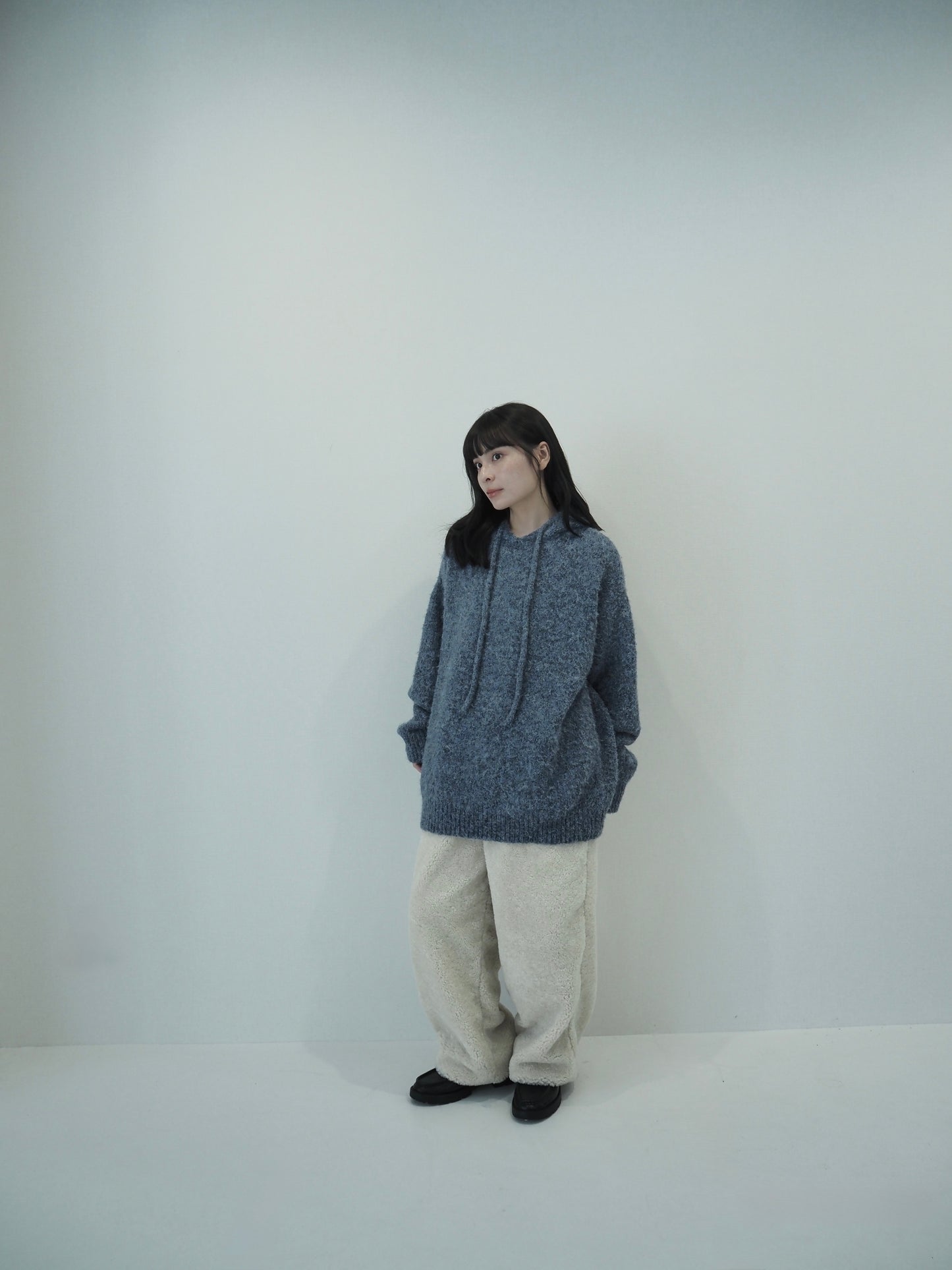 Fluffy Knit Hoodie / hazy blue