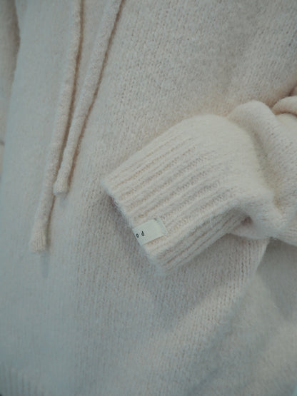 Fluffy Knit Hoodie / peach milk