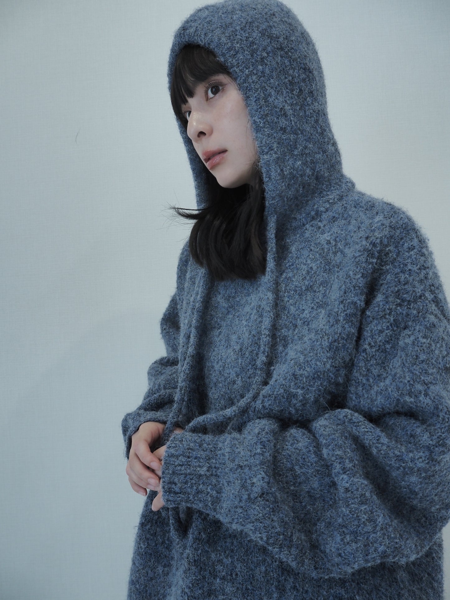 Fluffy Knit Hoodie / hazy blue
