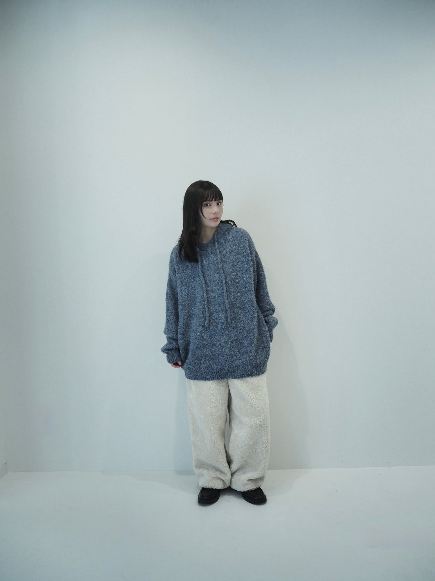 Fluffy Knit Hoodie / hazy blue