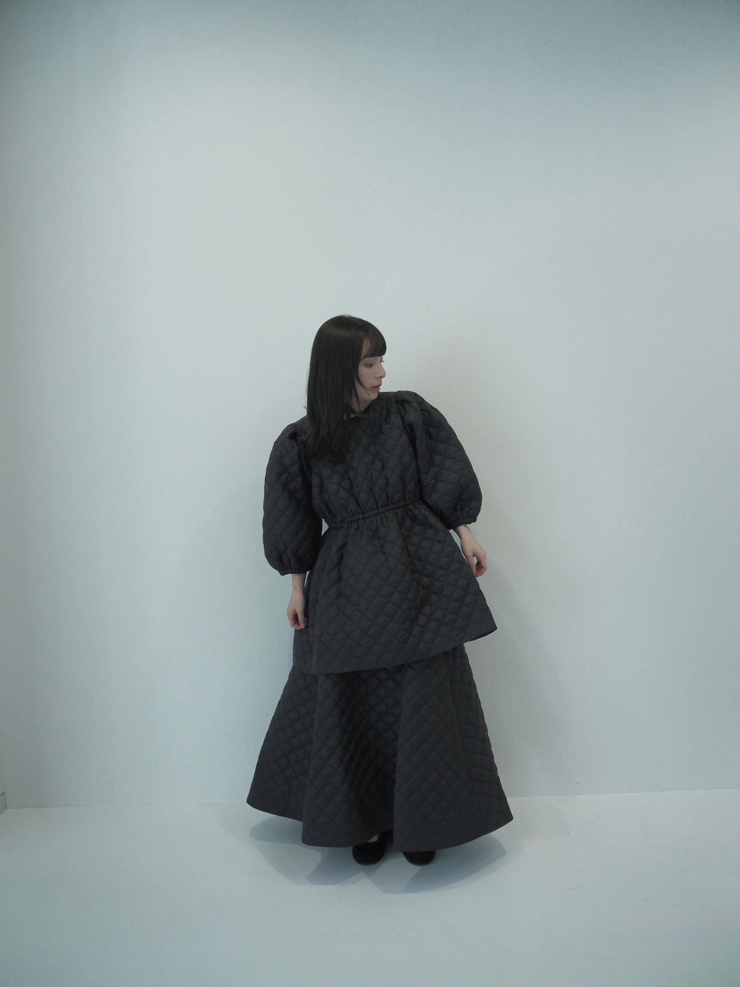 Quilting volume tops / black