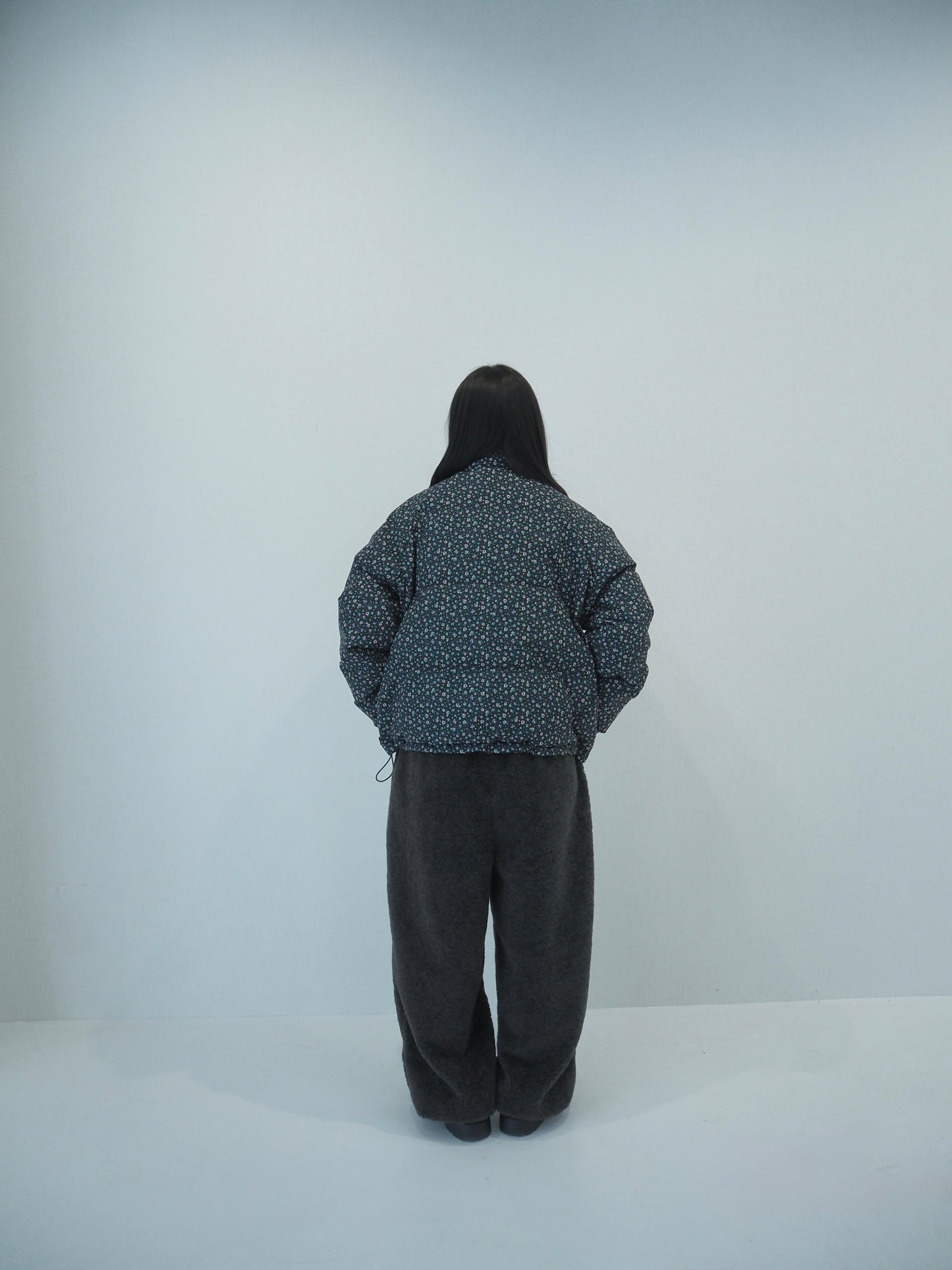 Short down jacket/  bouquet