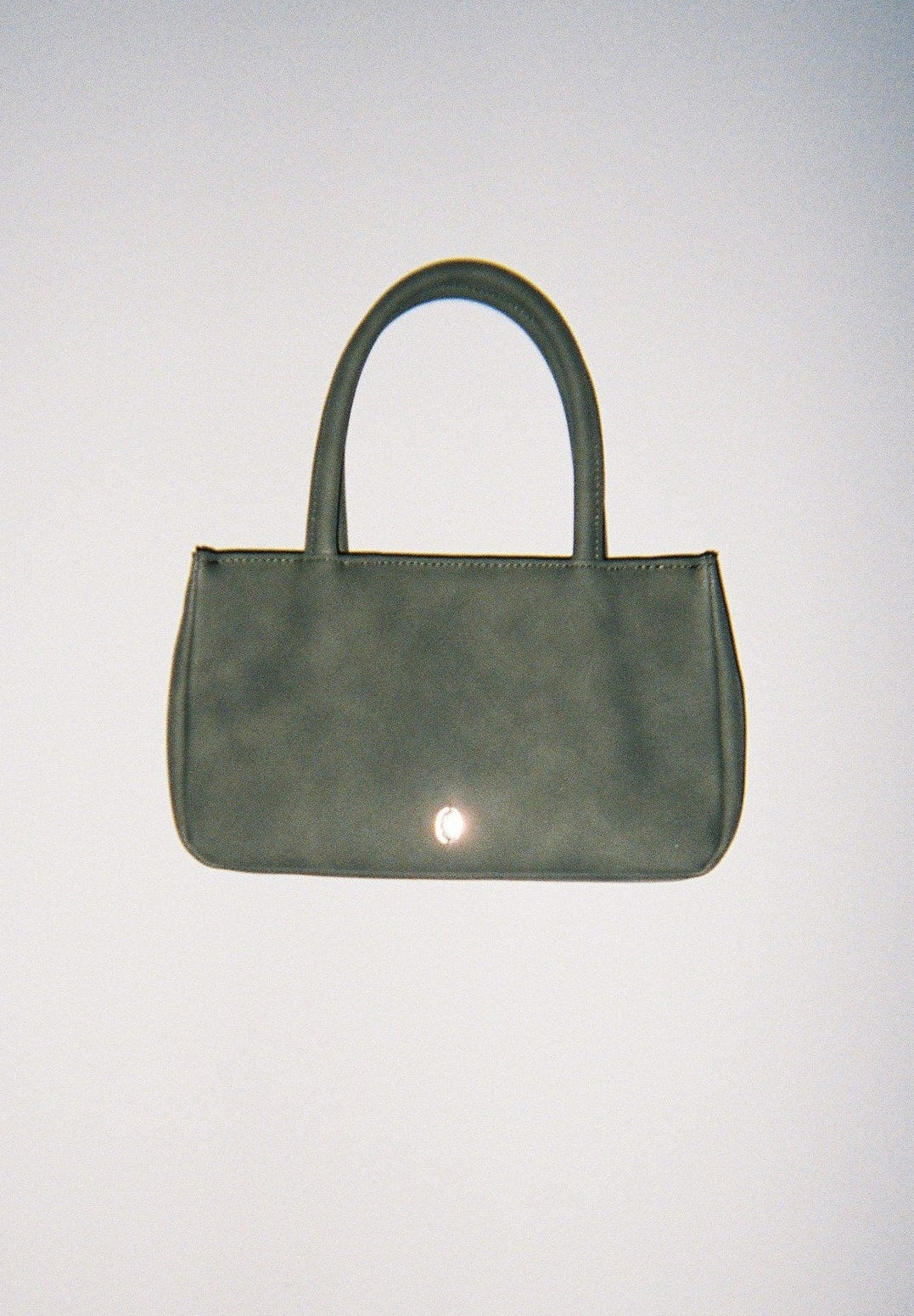 suede hand bag/olive