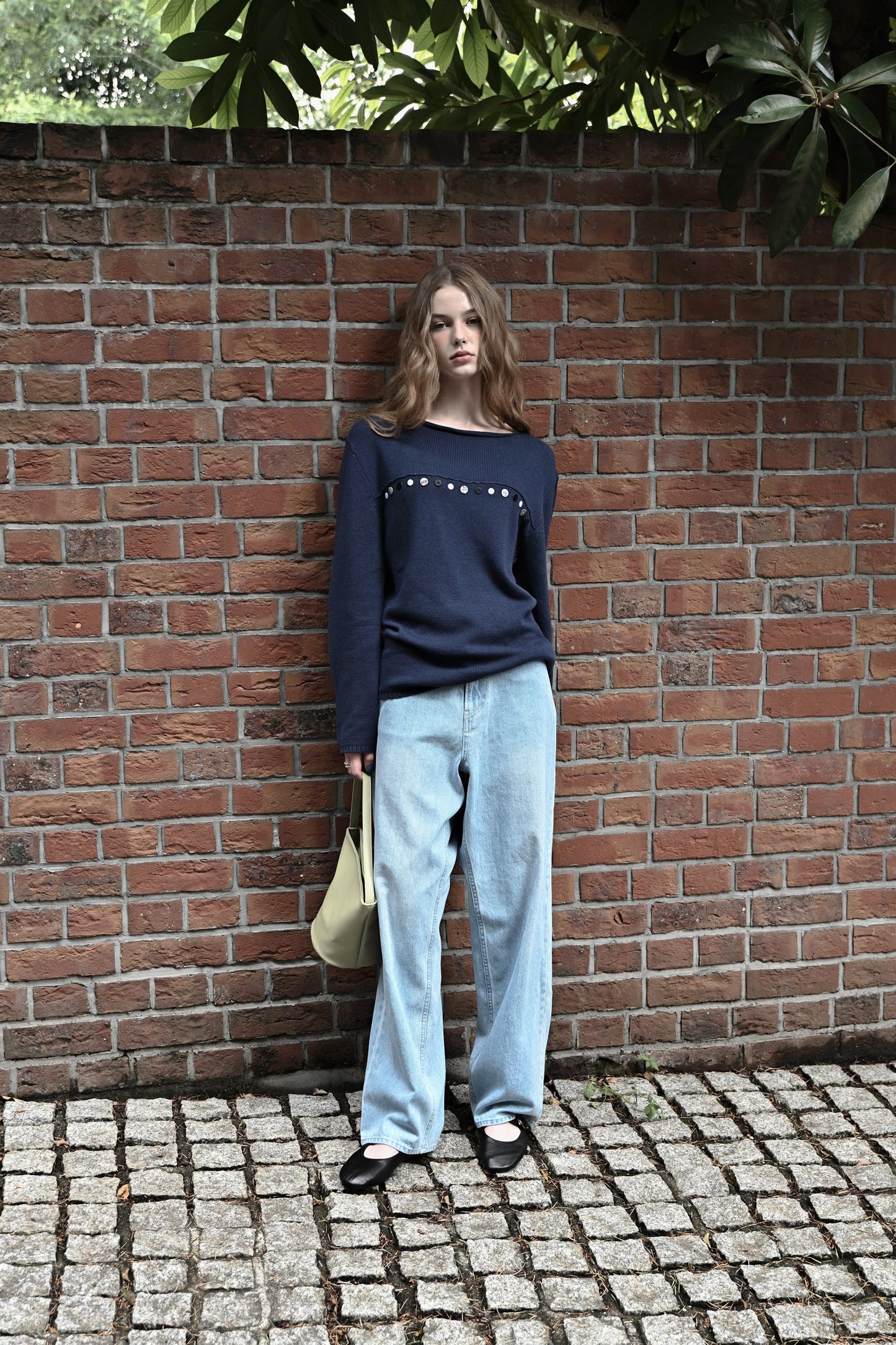 Random button relax knit pullover / fog navy