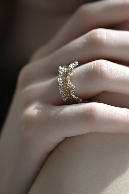 Frill Ring