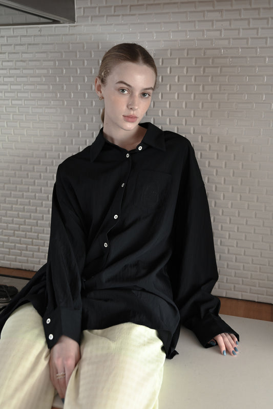 "P" Embroidery shirt/midnight