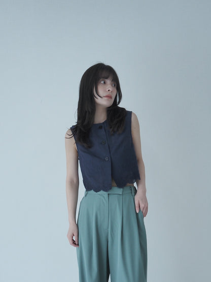 Scallop lace tops / Navy