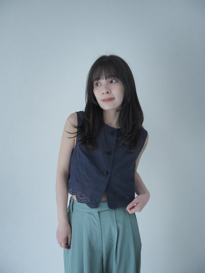 Scallop lace tops / Navy