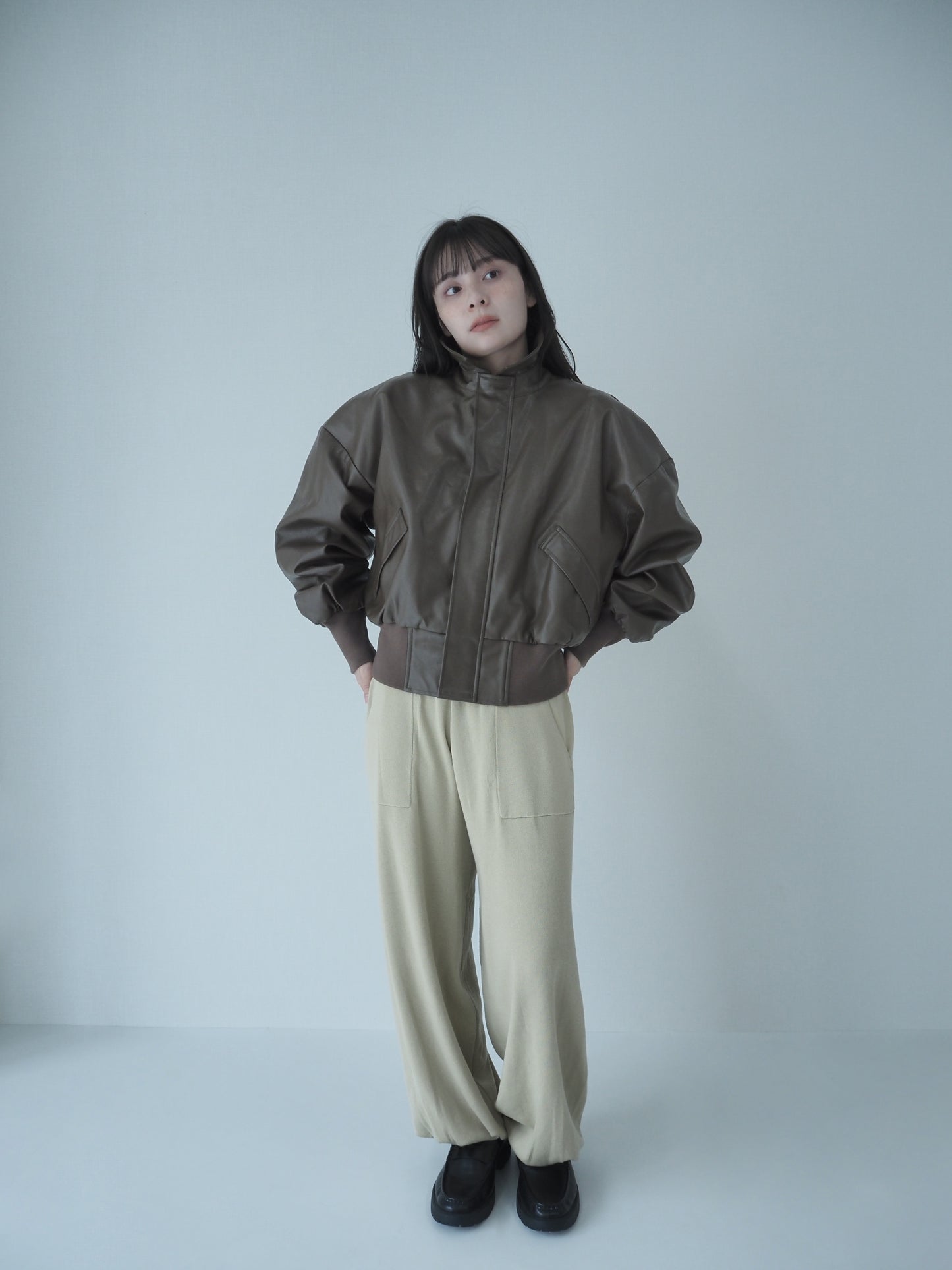 Knit jogger pants ＜Vanilla beige＞