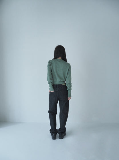 Basic straight denim　／Black