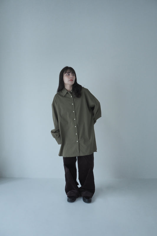 peach skin shirt / nuts