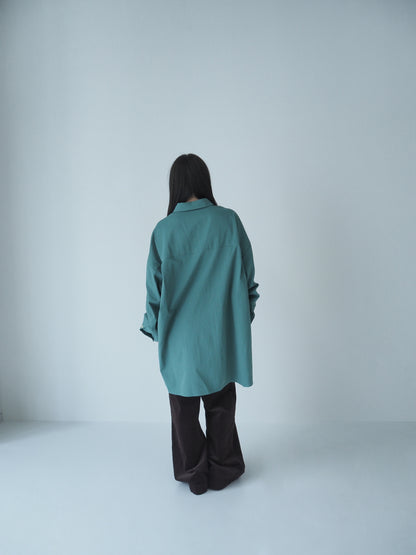 peach skin shirt / green