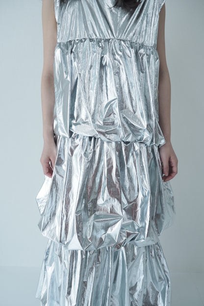 Metallic balloon tiered dress / silver