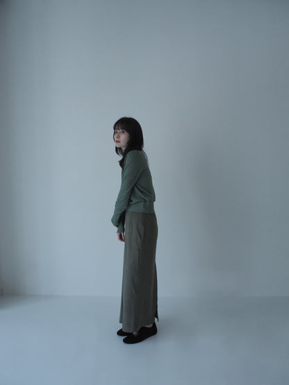 long suede skirt / moss
