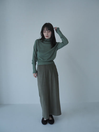 long suede skirt / moss