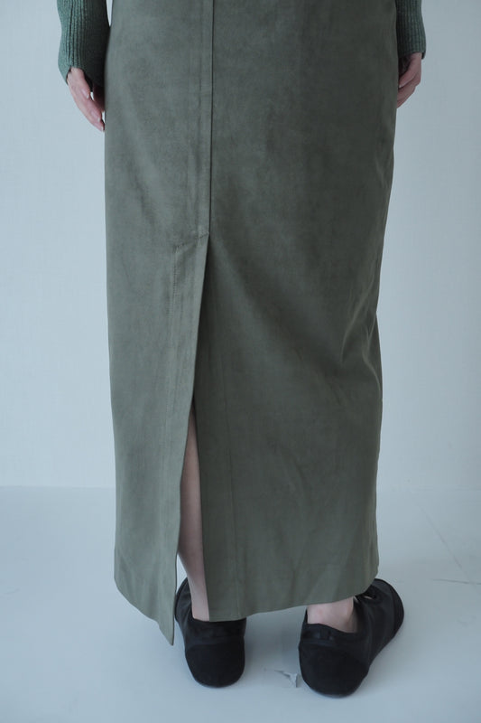 long suede skirt / moss