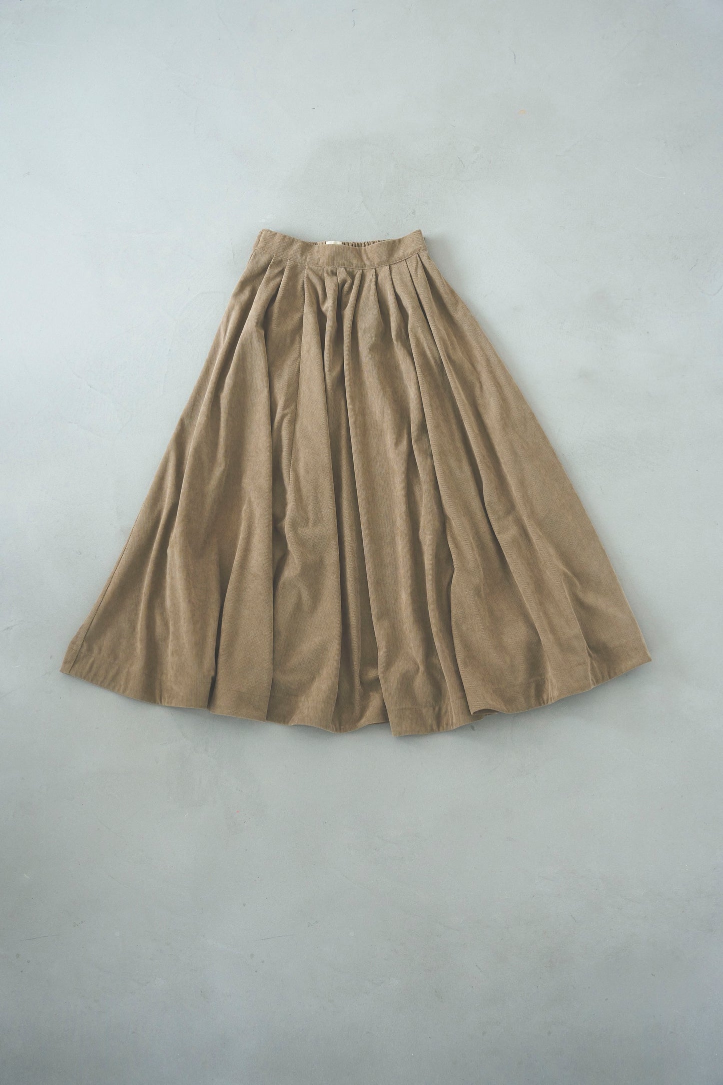 Corduroy flare skirt  /camel