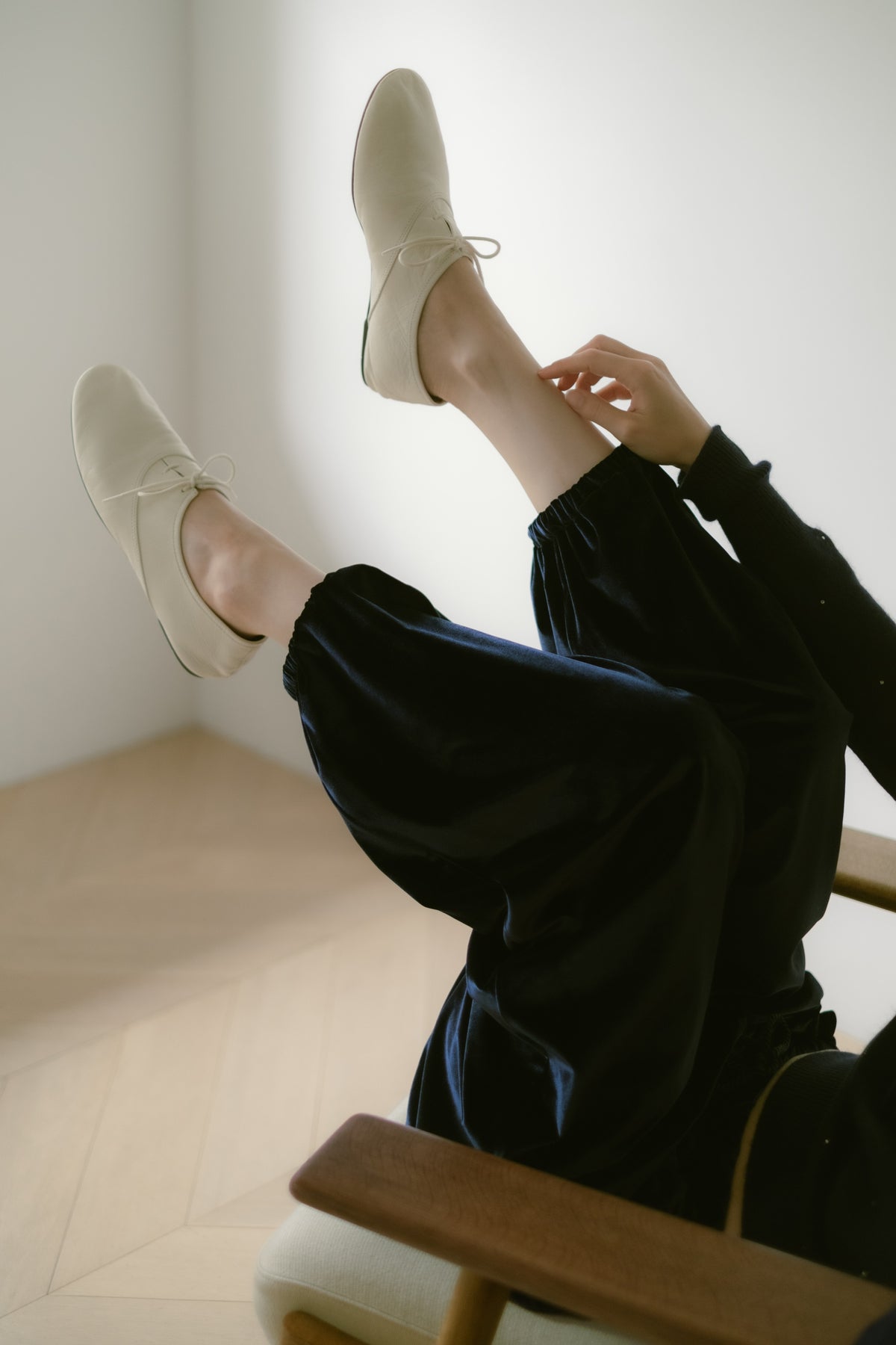 Velour Drawstring Pants / Navy