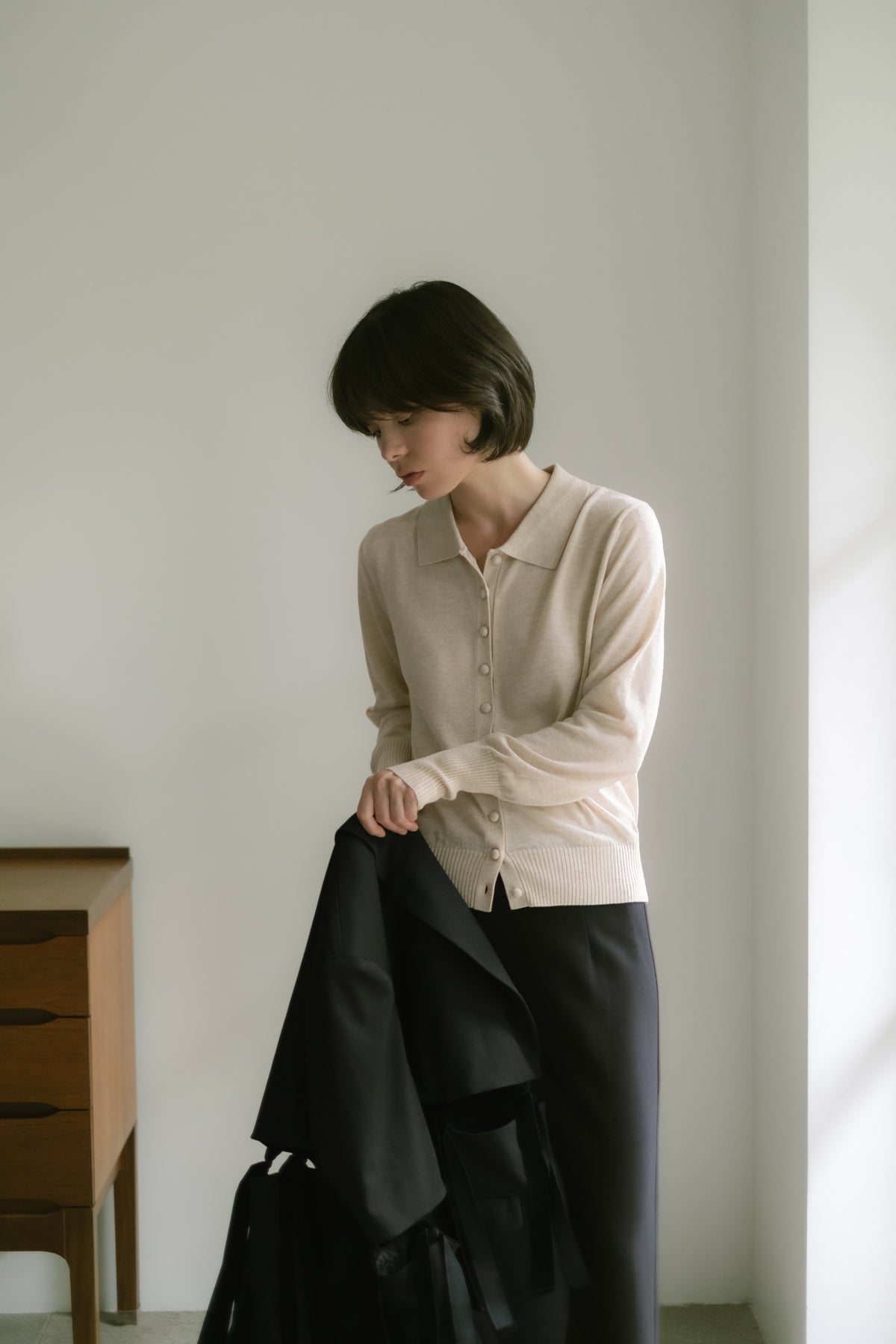 Button-up knit polo cardigan / Beige glitter