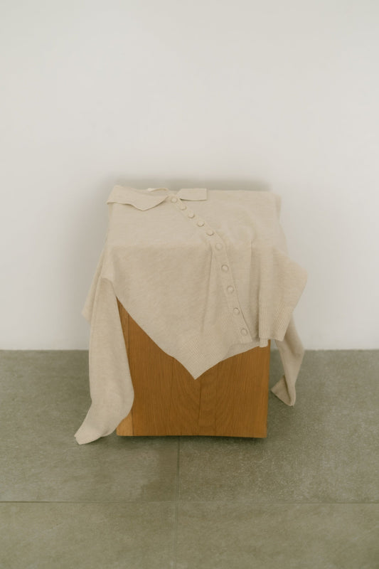 Button-up knit polo cardigan / Beige glitter