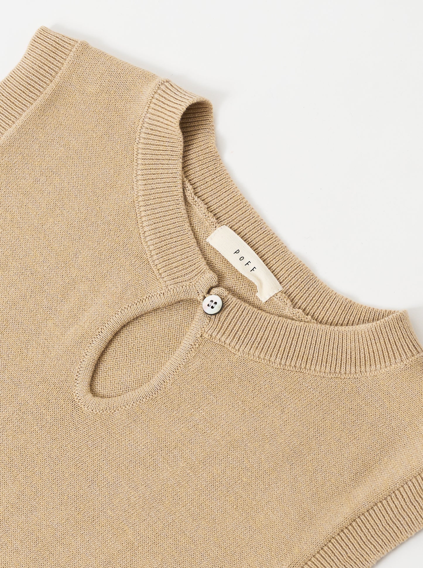 Hem button knit top / Olive beige